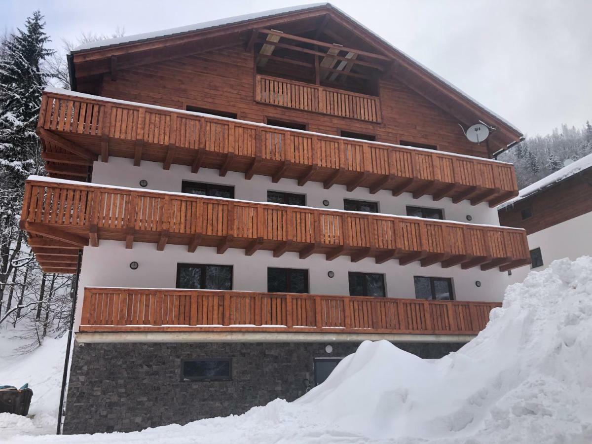 Apartmanovy Dom Poludnica - Chopok Juh تالي المظهر الخارجي الصورة