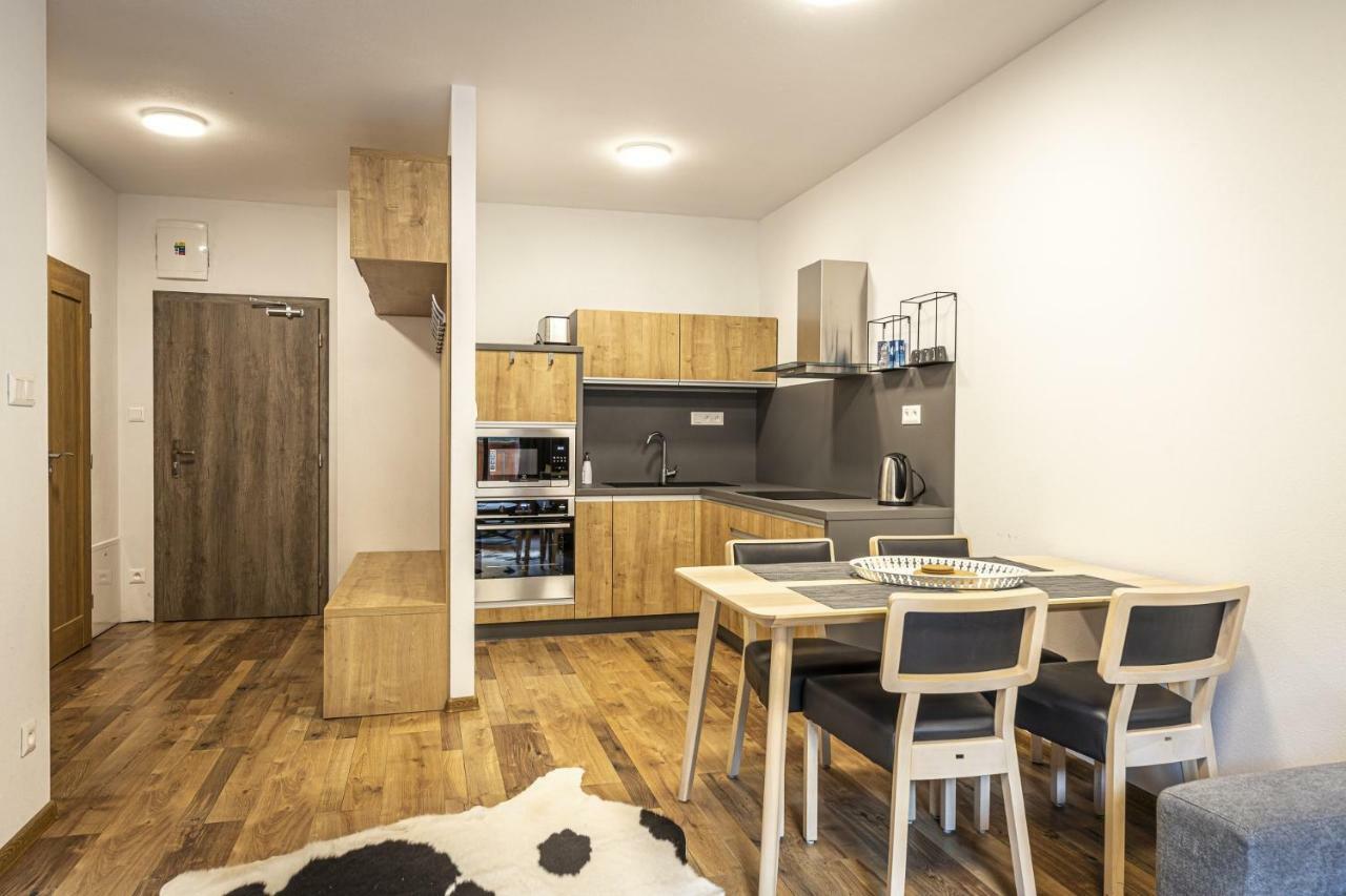 Apartmanovy Dom Poludnica - Chopok Juh تالي المظهر الخارجي الصورة