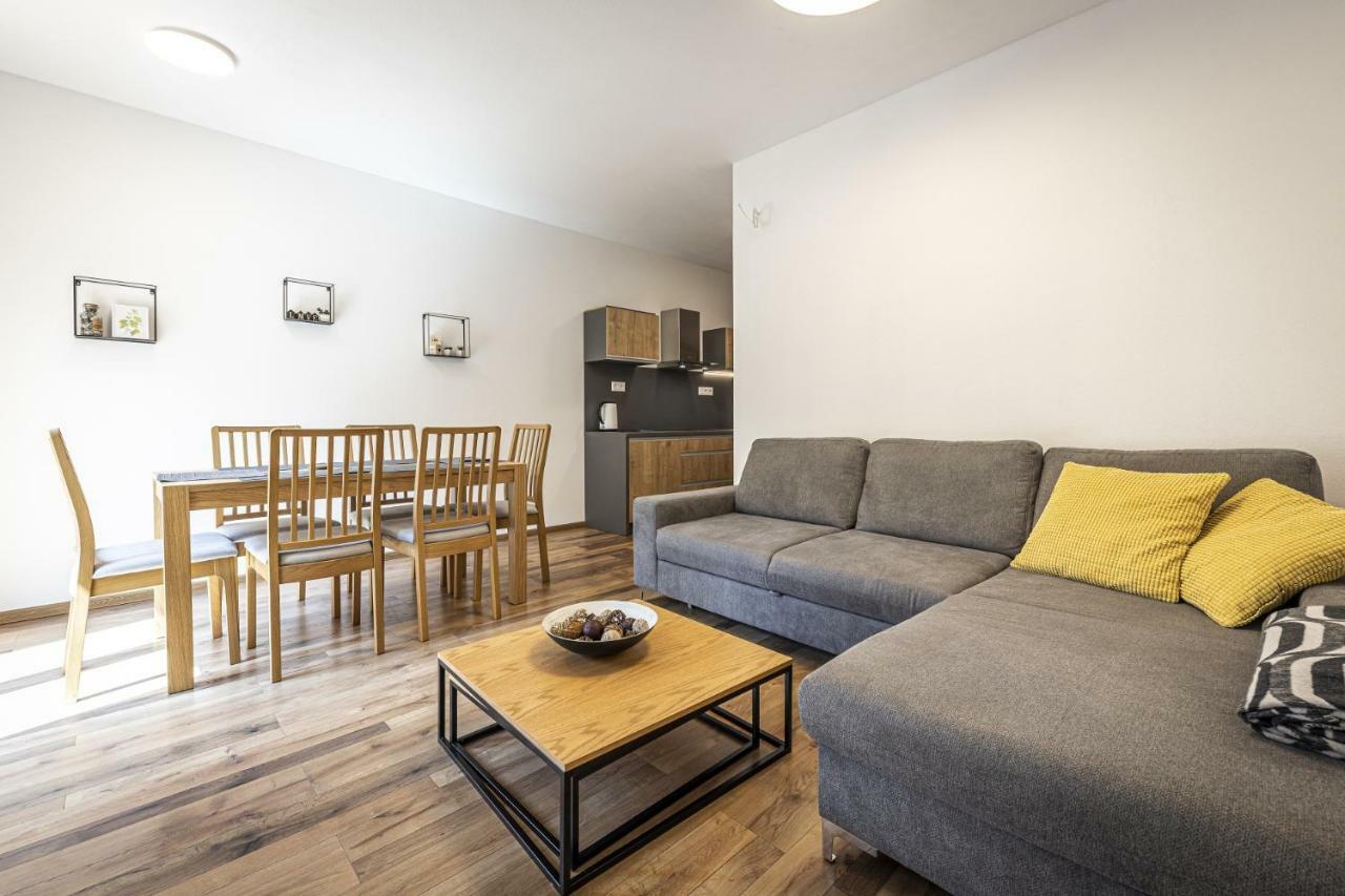 Apartmanovy Dom Poludnica - Chopok Juh تالي المظهر الخارجي الصورة
