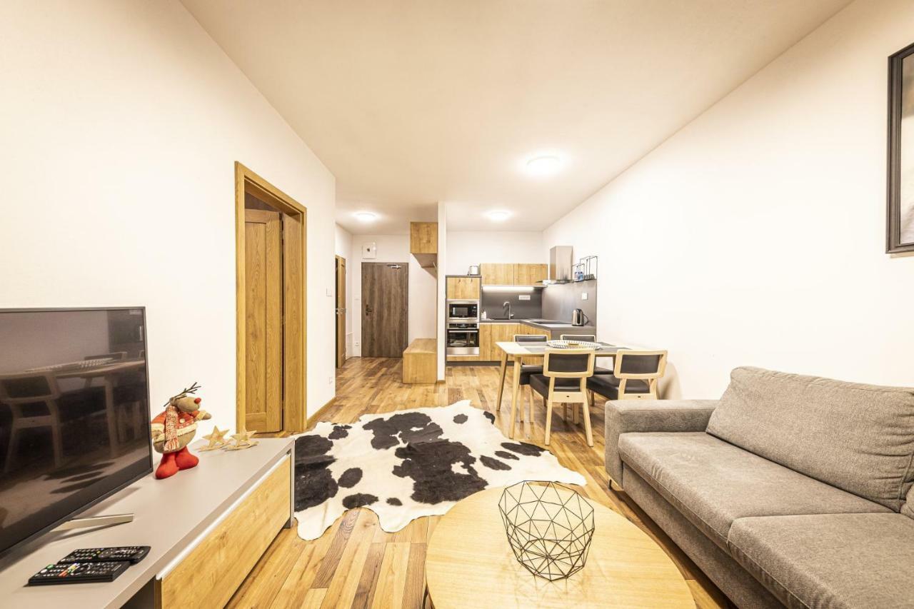 Apartmanovy Dom Poludnica - Chopok Juh تالي المظهر الخارجي الصورة