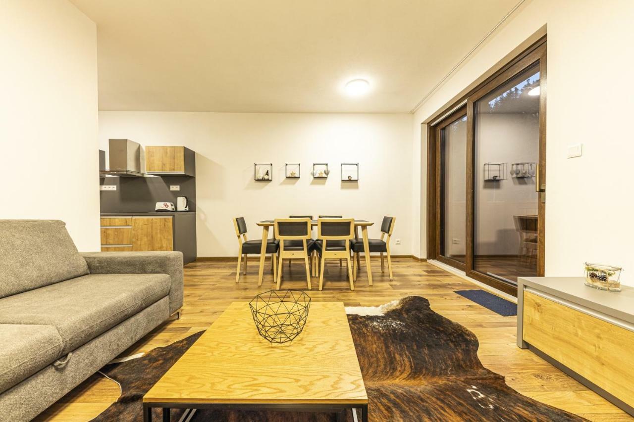 Apartmanovy Dom Poludnica - Chopok Juh تالي المظهر الخارجي الصورة