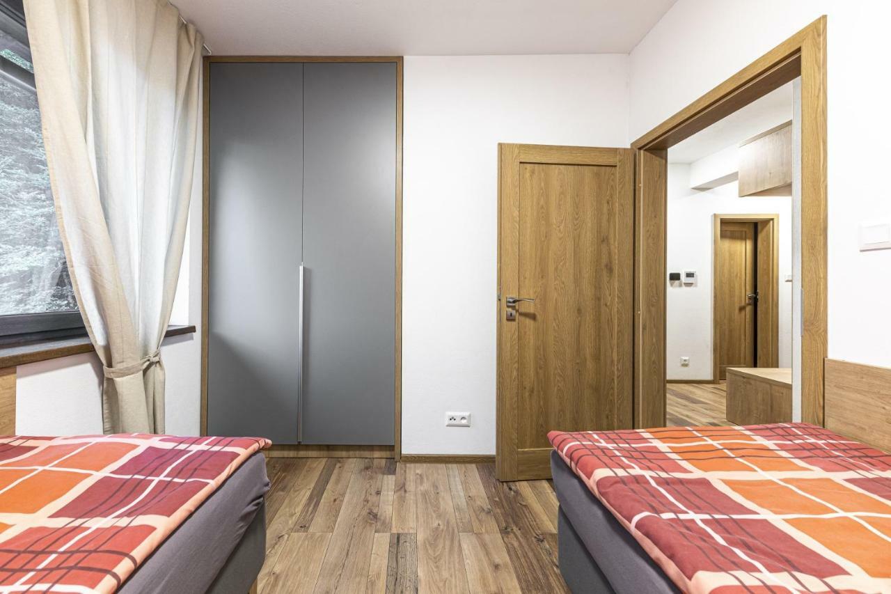 Apartmanovy Dom Poludnica - Chopok Juh تالي المظهر الخارجي الصورة
